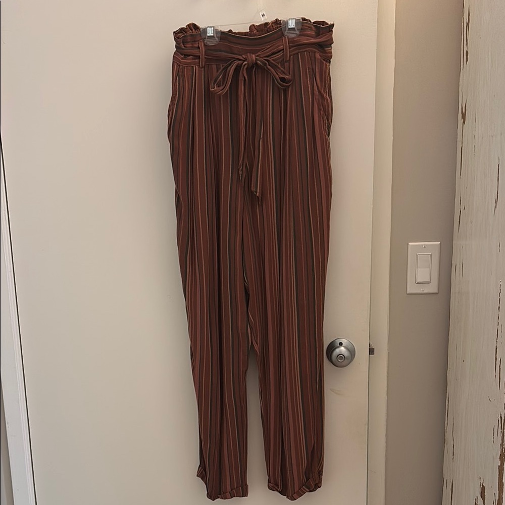 American Eagle Outfitters Brown Tapered Trousers